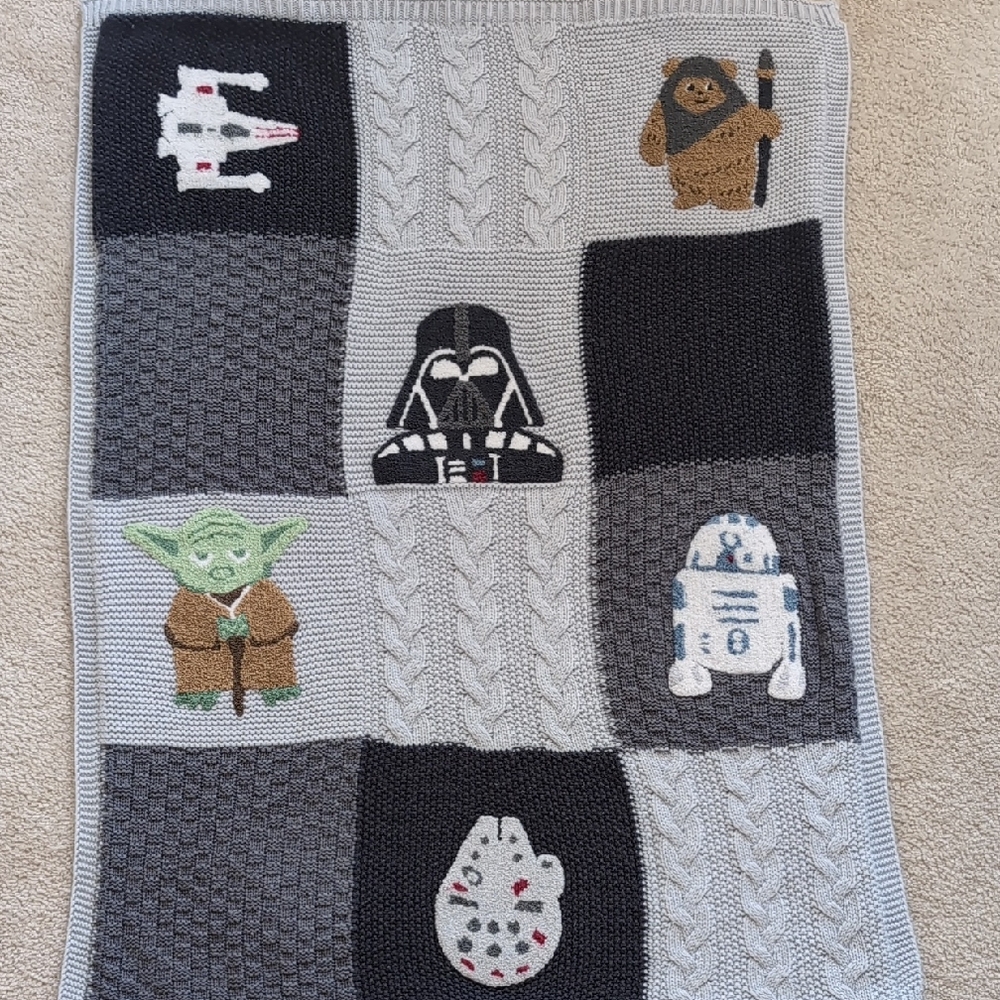 Pottery Barn Star Wars Cozy White and Gray Blanket